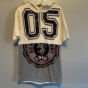 Wonder Nation Black and Gray Hooded Tee with '05' Graphic